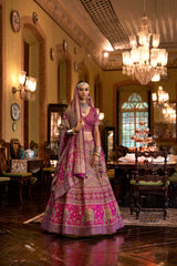 Lehenga Choli en soie rose vif scintillante