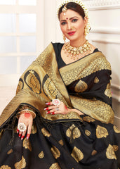 Saree Noir Banarasi Art Soie Tissée Saree