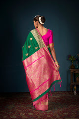 Sari tissé en soie d'art Banarasi vert