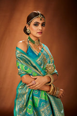 Sari tissé en soie artistique Banarasi pour soirée