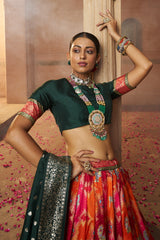Ensemble de choli Lehenga indien en coton et soie rose corail prêt à l'emploi pour femme avec chemisier de créateur et Dupatta pour mariage