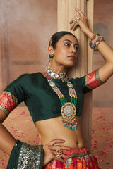 Ensemble de choli Lehenga indien en coton et soie rose corail prêt à l'emploi pour femme avec chemisier de créateur et Dupatta pour mariage