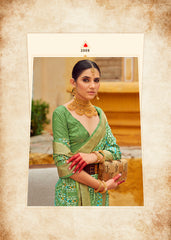 Sari en coton et soie vert clair à imprimé chevrons