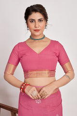 Sari en coton et soie rose à imprimé batik