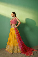 Lehenga Choli brodé en georgette à paillettes moutarde