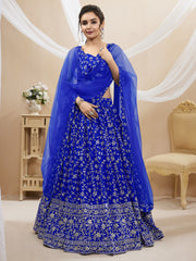 Lehenga Choli brodé en georgette bleue