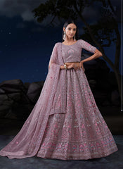 Lehenga Choli brodé en filet violet