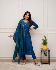 Costume Salwar brodé en viscose bleu sarcelle avec pantalon Dupatta