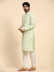 Ensemble pyjama Kurta en soie vert clair pour homme avec effet miroir
