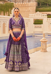 Lehenga Choli en soie violette à imprimé feuille