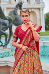 Ensemble de choli indien en coton et soie pastel orange prêt à l'emploi pour femmes avec chemisier de créateur et Dupatta pour mariage