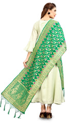 Dupatta tissé en soie d'art Banarasi vert