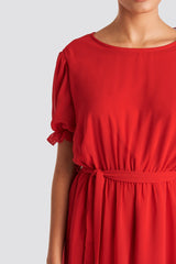 Robe en mousseline à manches courtes