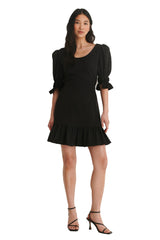 Robe fendue avec lien dans le dos