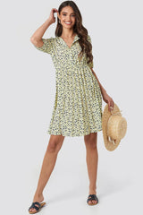 Short Sleeve Pleated Skirt Dress