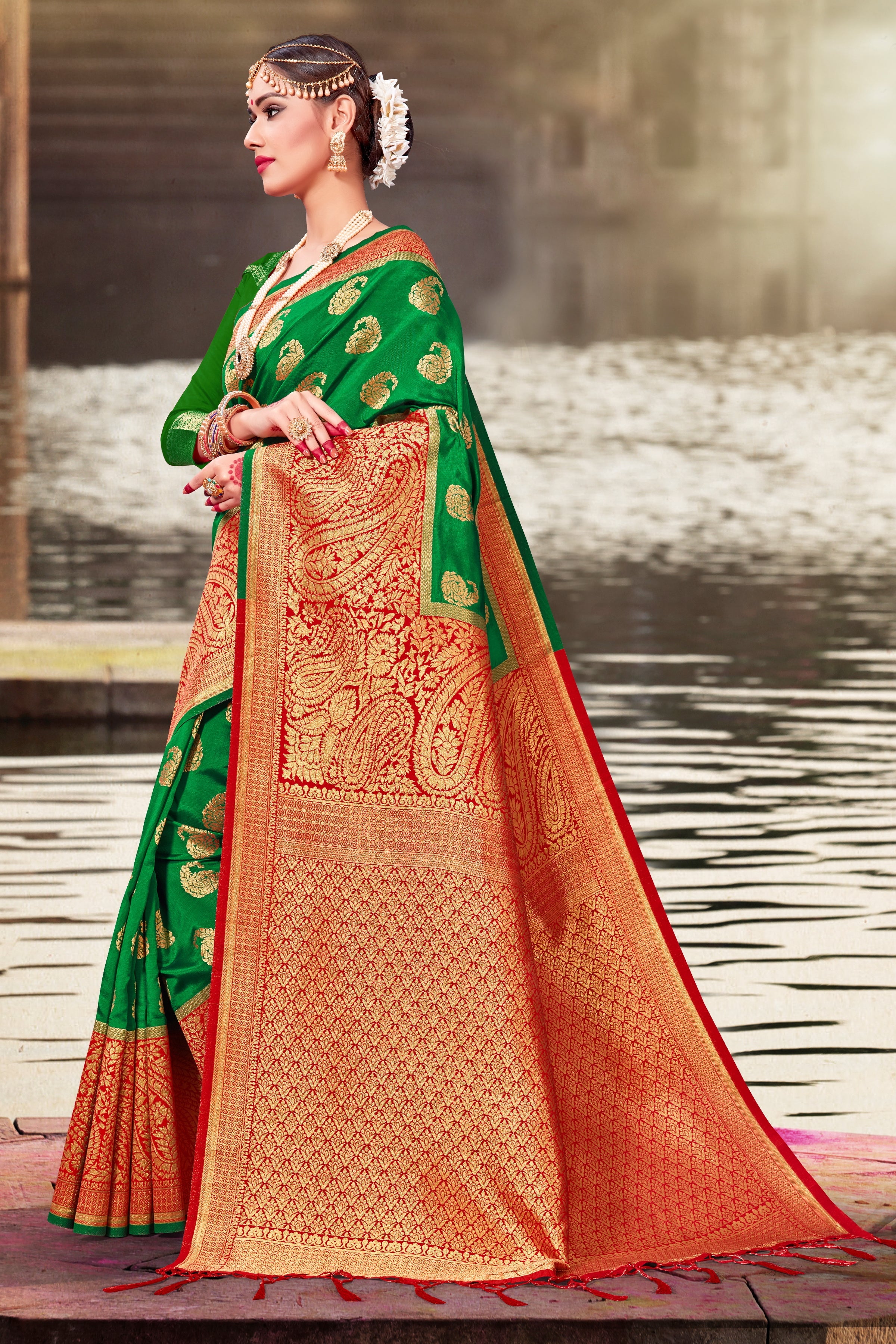 Green Banarasi Art Silk Woven Saree