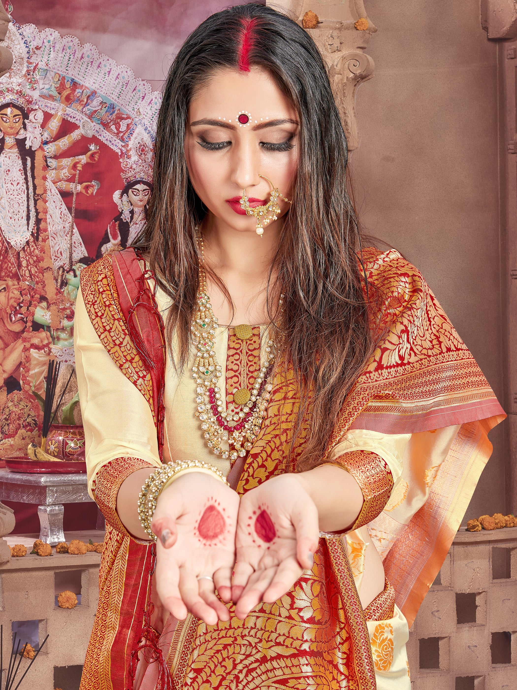 Off White Banarasi Art Silk Woven Saree