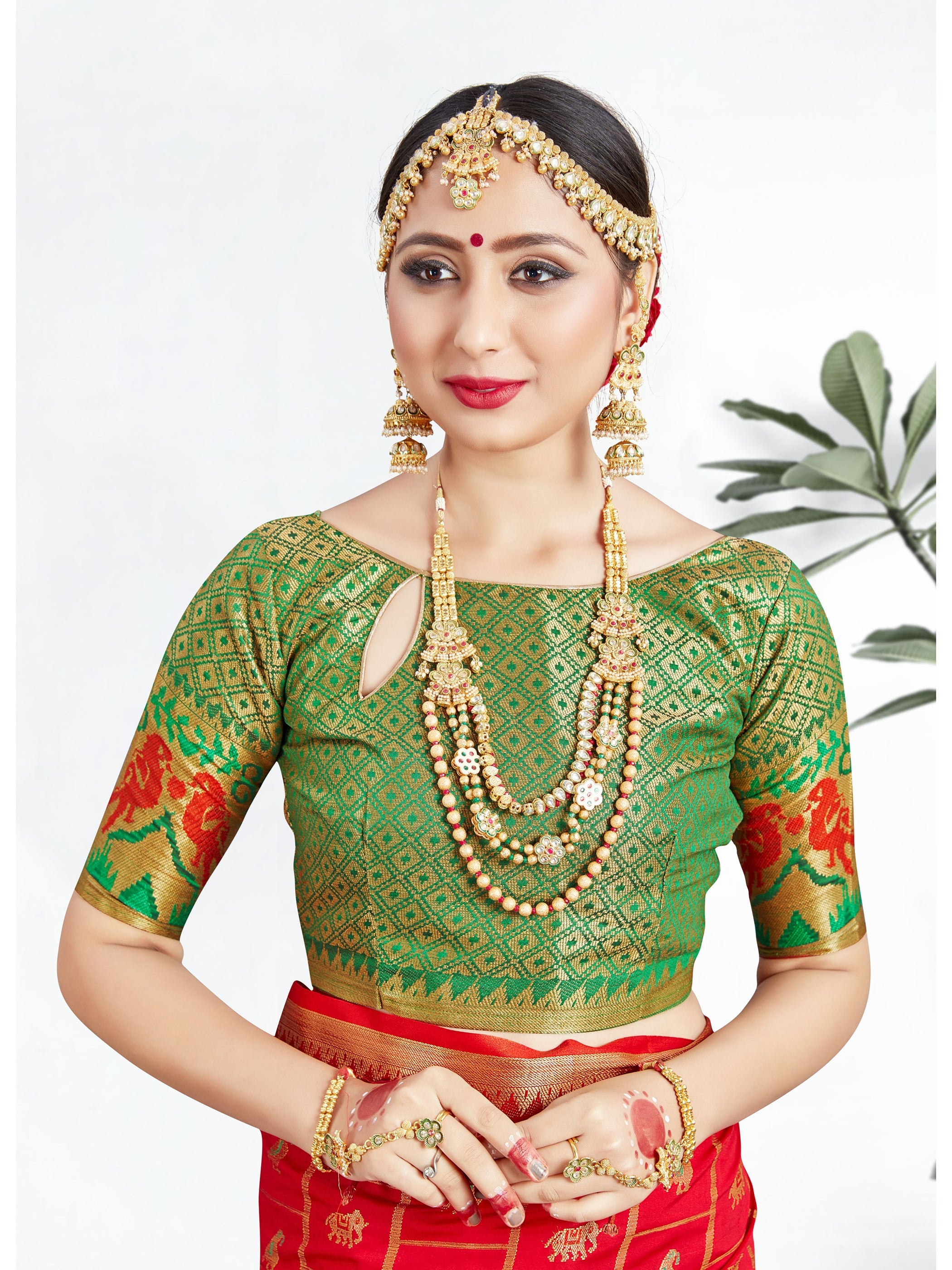 Red Banarasi Art Silk Woven Saree