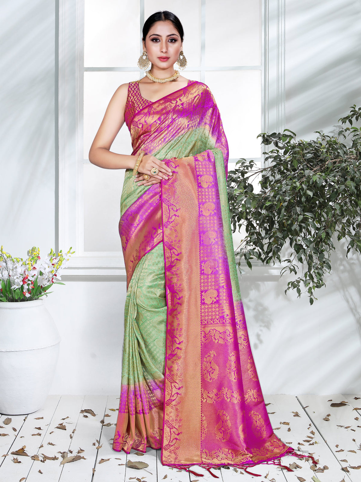 Green Banarasi Art Silk Woven Saree