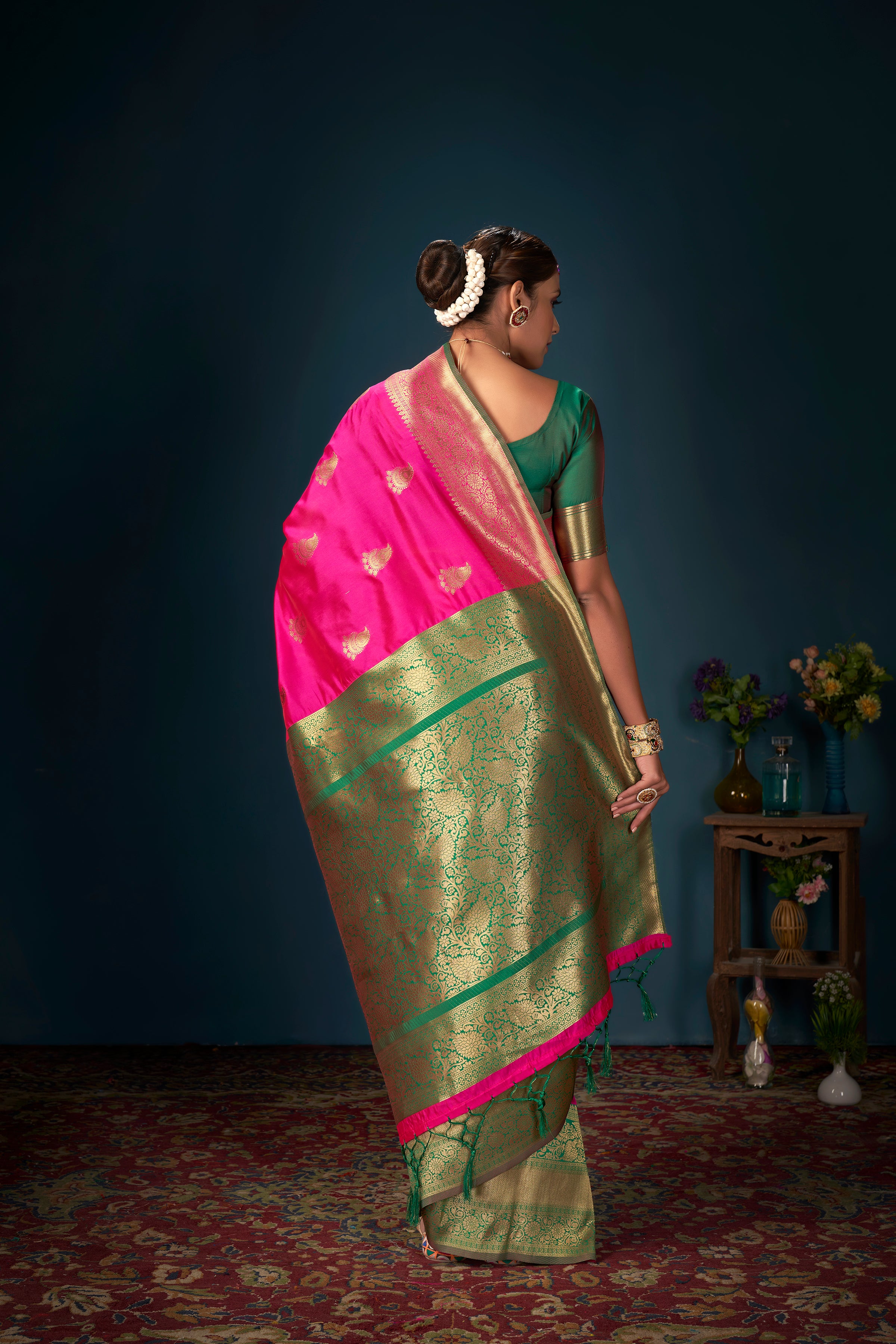 Sari tissé en soie d'art Banarasi rose