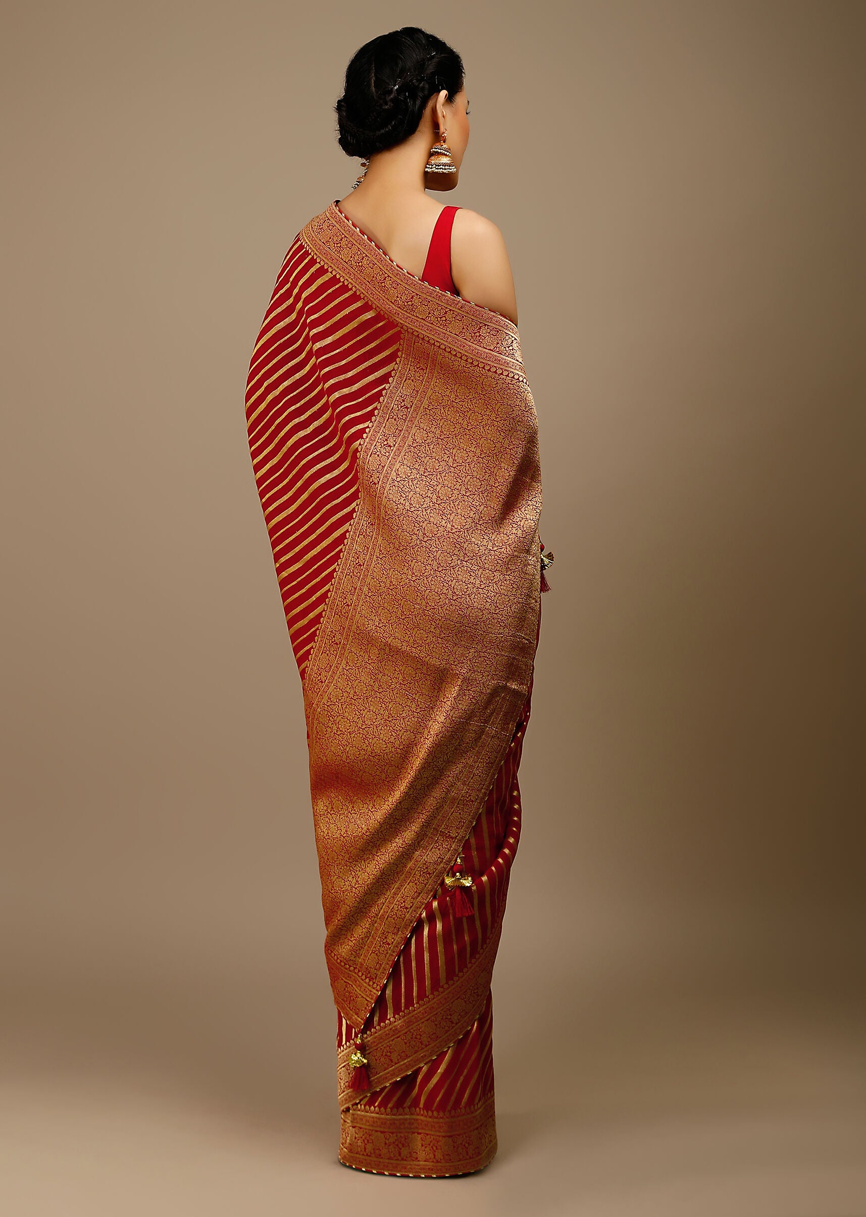 Sari tissé en soie d'art Banarasi rouge