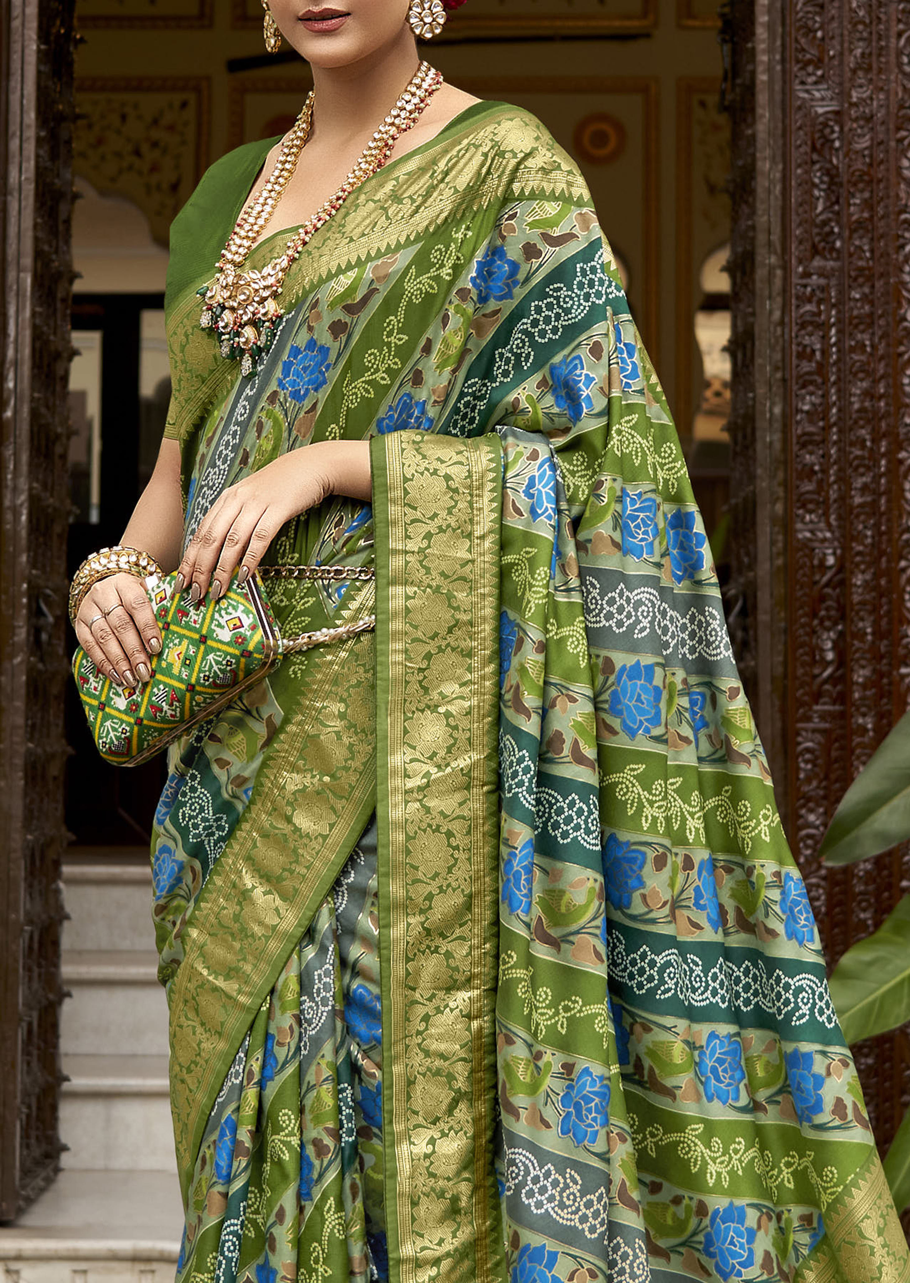 Green Velvet Tussar Silk Floral Print Saree-3870