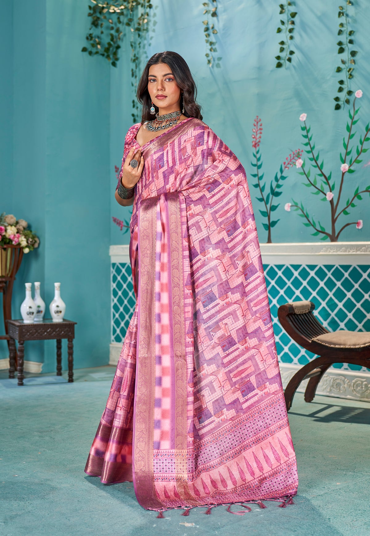 Purple Pink Dola Silk Abstract Print Saree