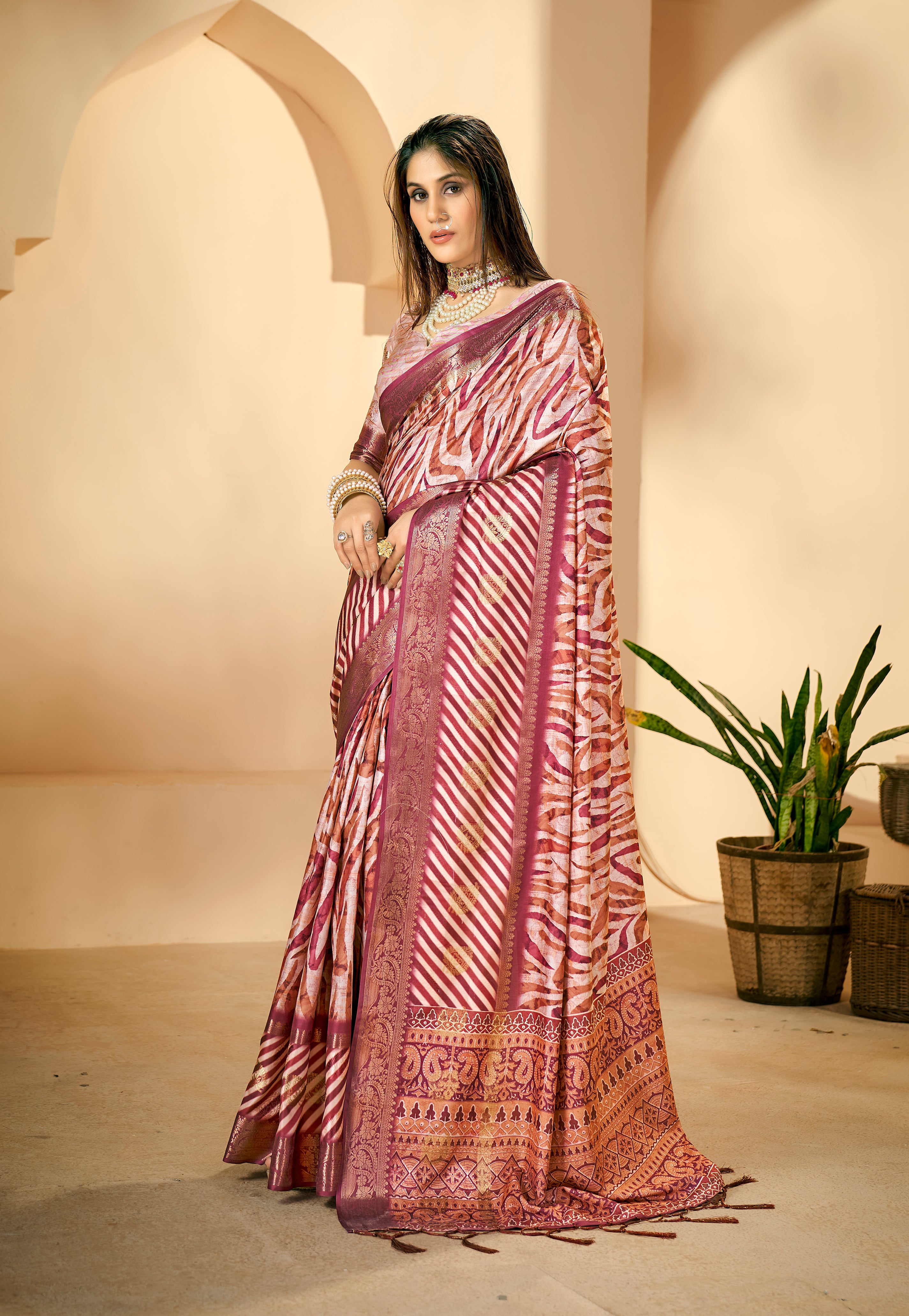 Multi Dola Silk Abstract Print Saree