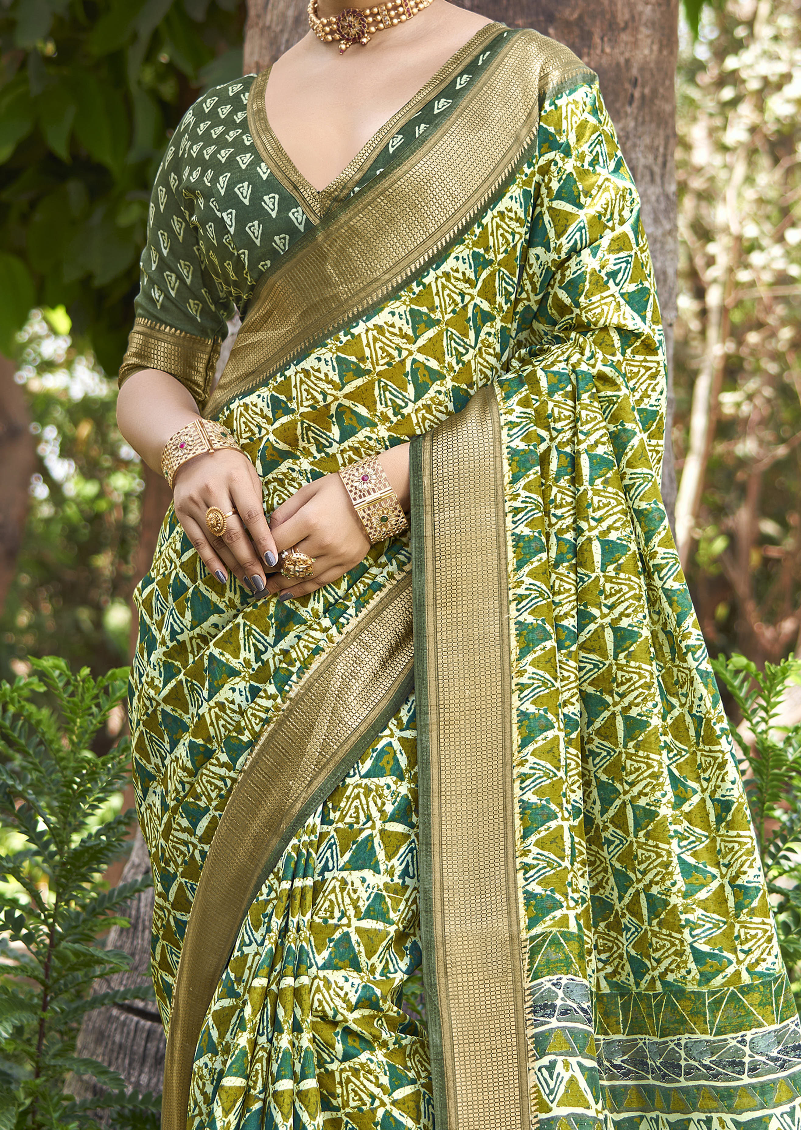 Light Green Kalamkari Silk Geometric Print Saree