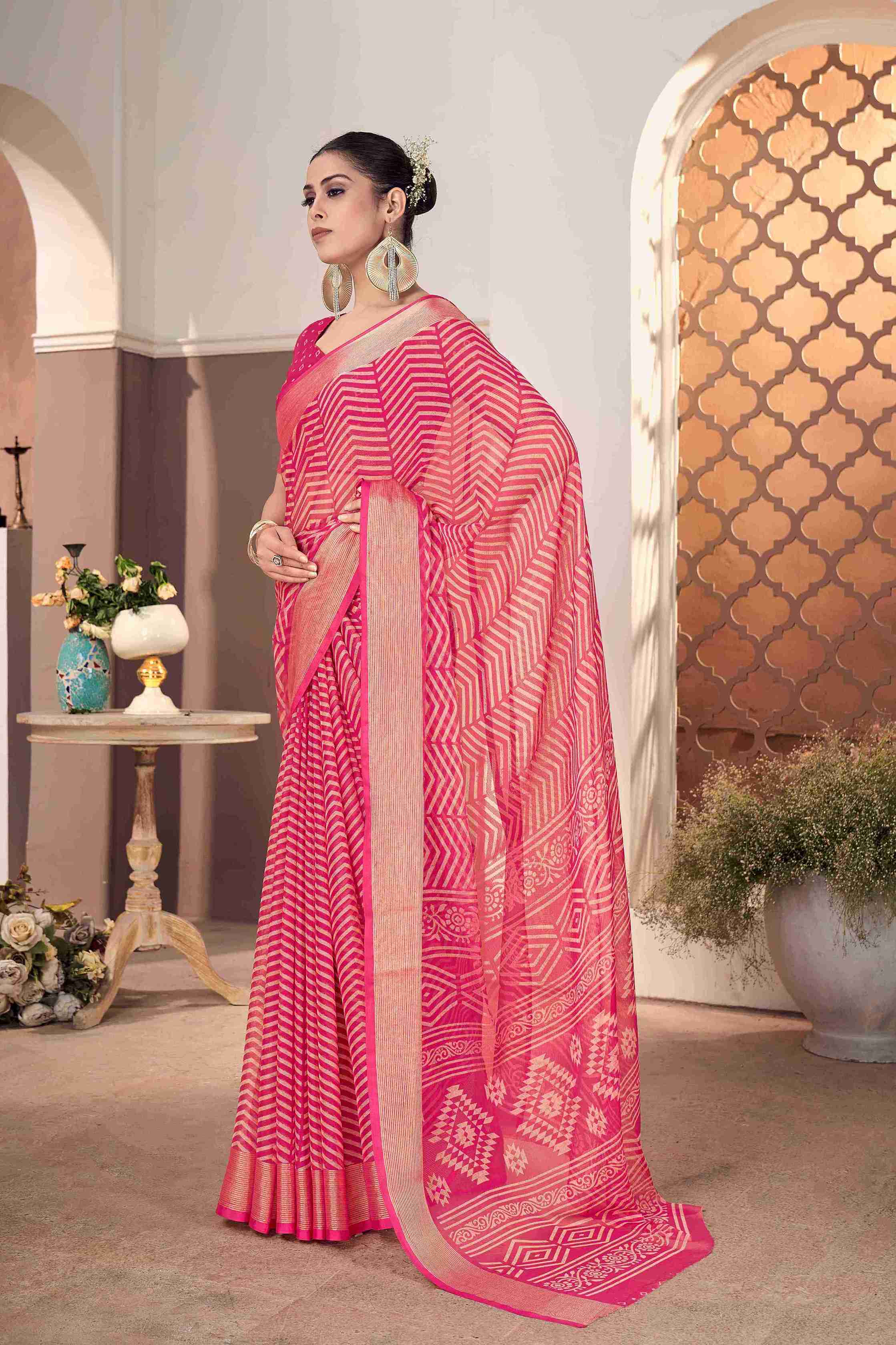 Pink Chiffon Zigzag Printed Saree