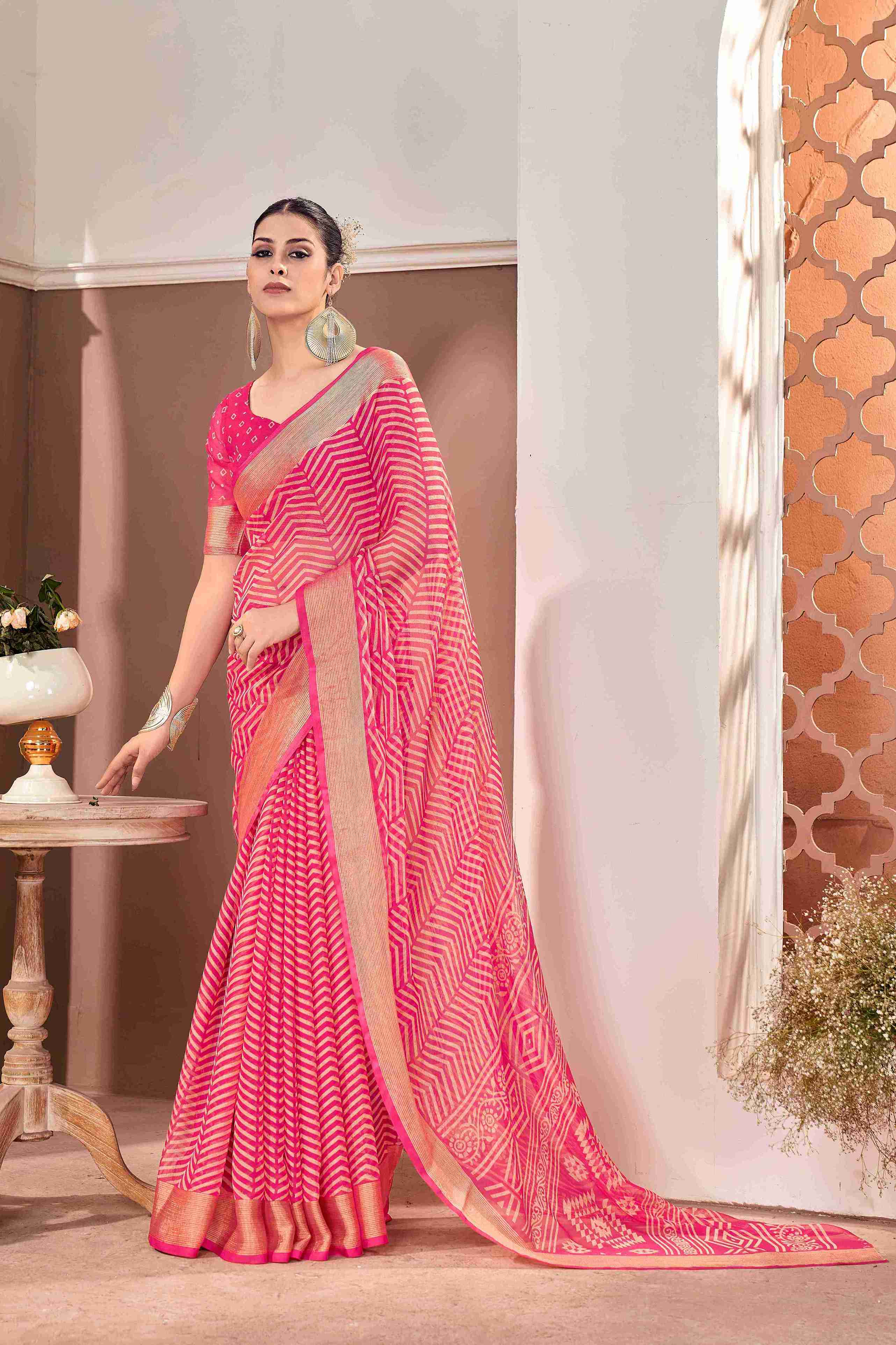 Pink Chiffon Zigzag Printed Saree