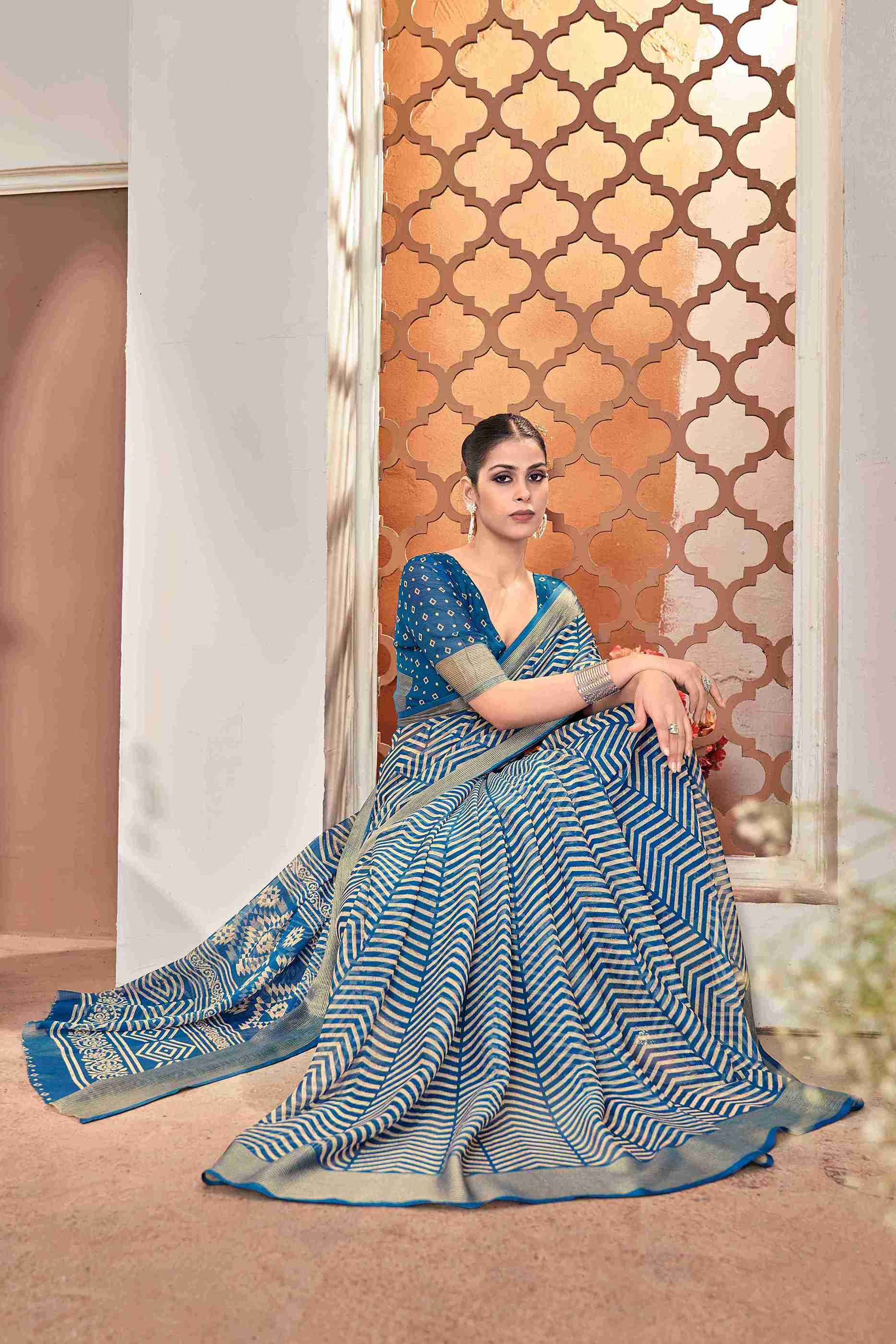 Light Navy Blue Chiffon Zigzag Printed Saree