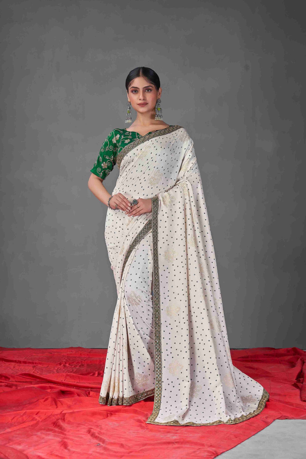 Off White Green Tussar Silk Bandhani Printed Saree