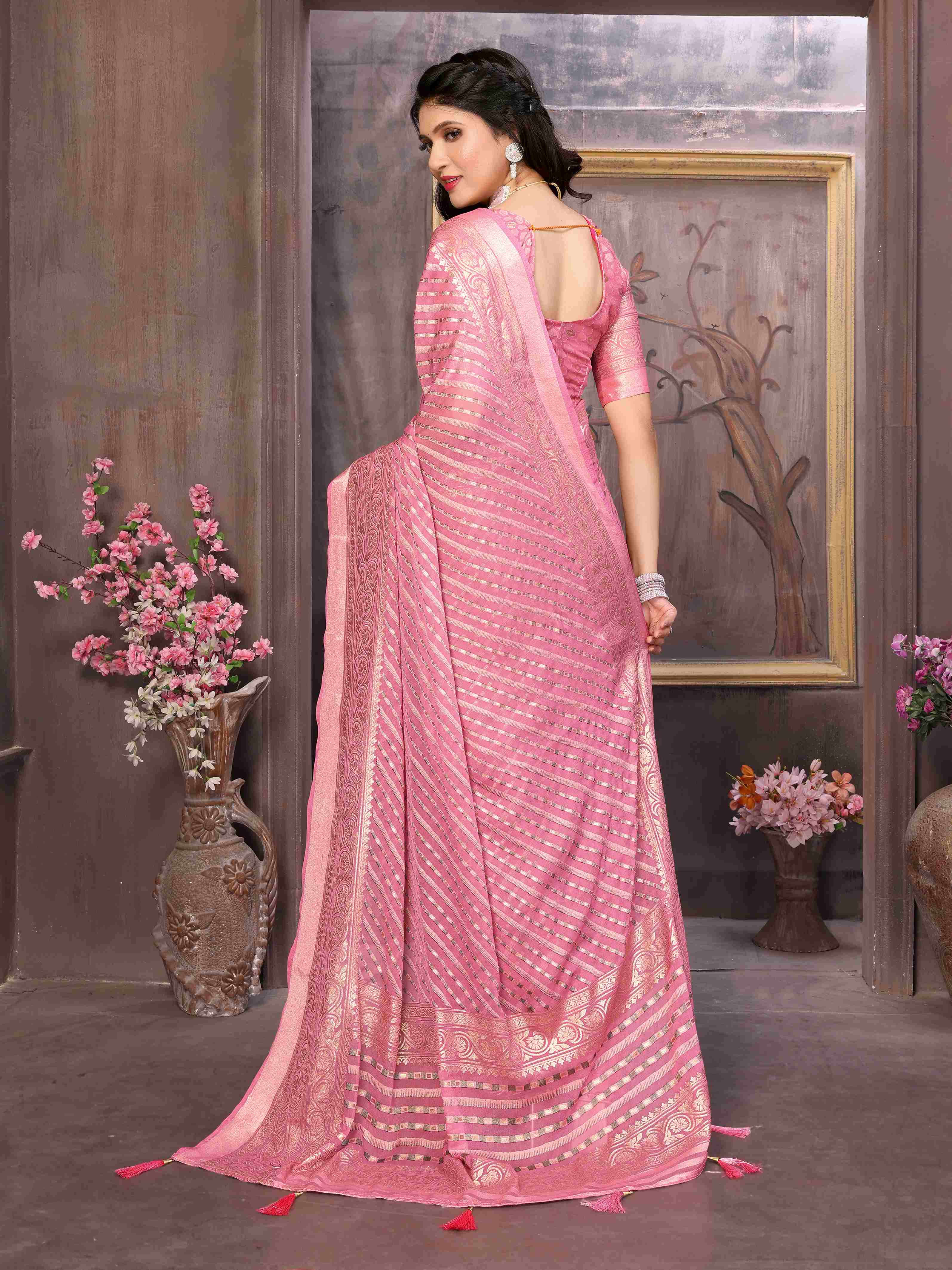 Sari Brasso rose clair à motif mousse