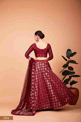 Lehenga Choli brodé à paillettes en soie rouge