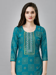 Sea Green Colored Rayon Printed  Kurti With Pant