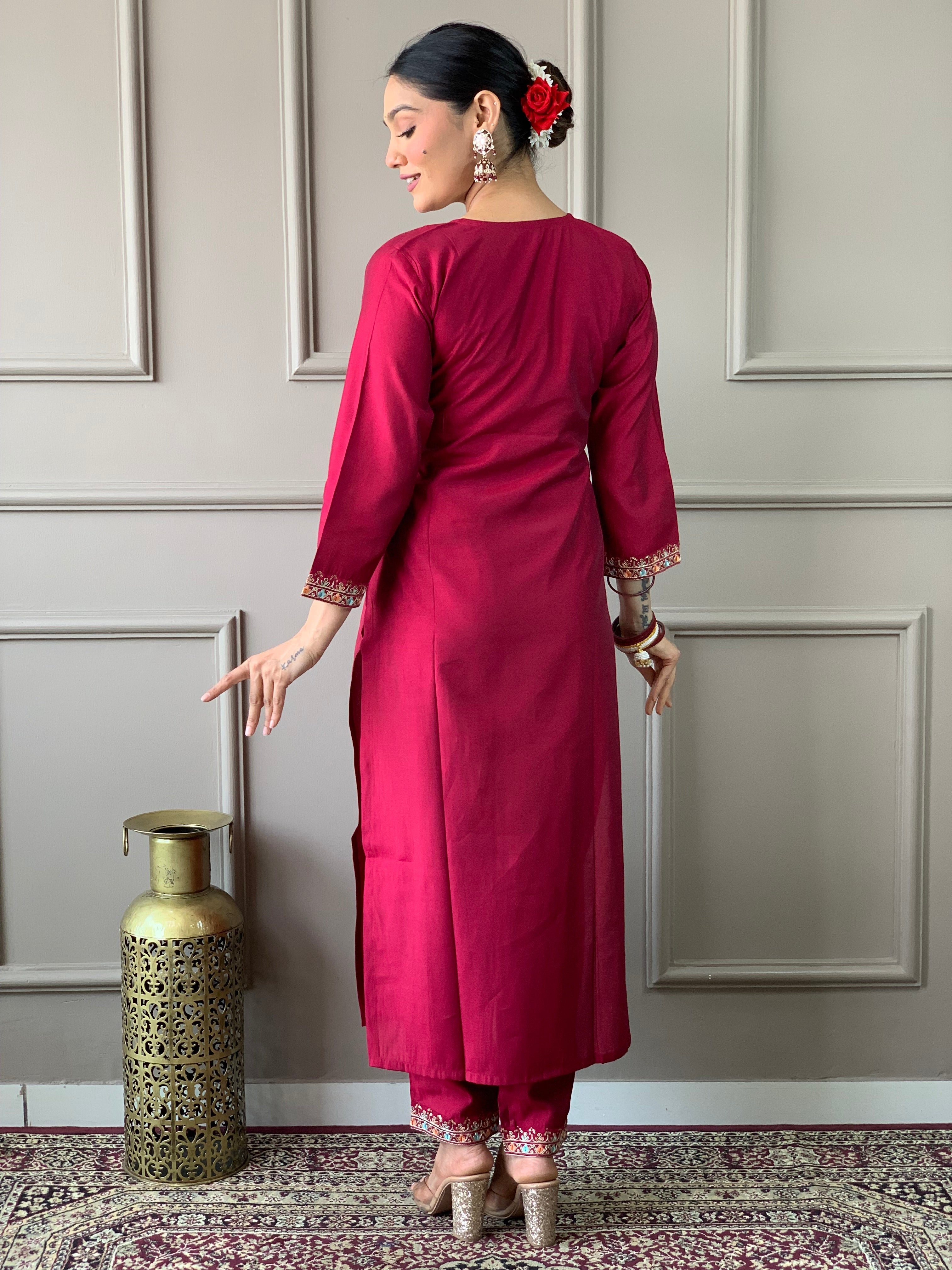 Rani Pink Viscose Chanderi Embroidered Kurti With Pant Dupatta