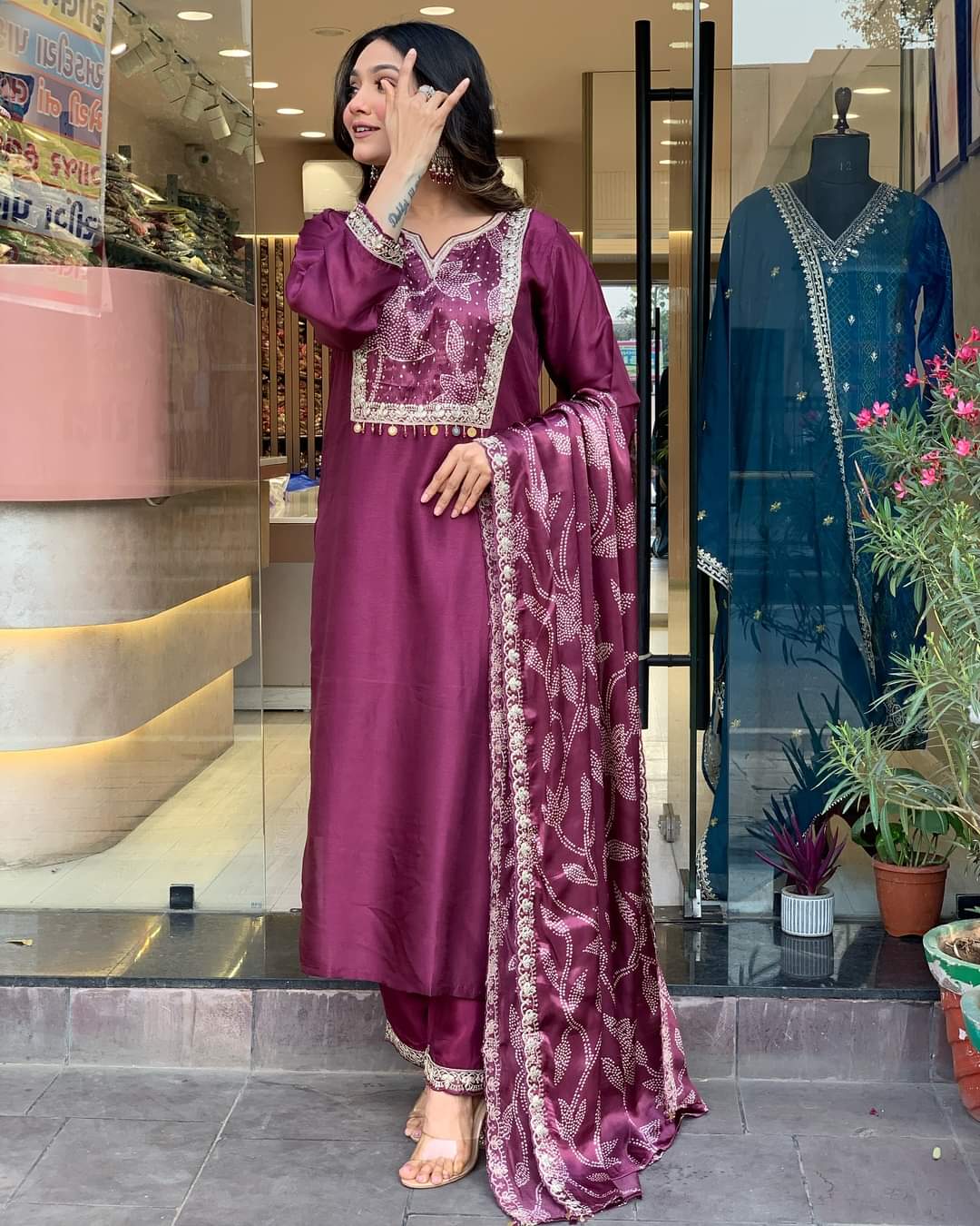 Wine Viscose Chanderi Embroidered Kurti With Pant Dupatta