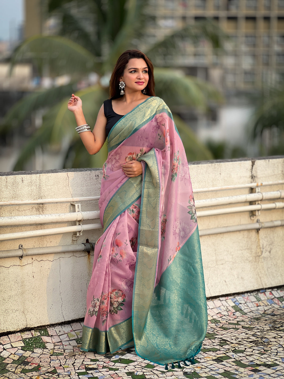 Pink Crush Tissue Woven Floral Printed Saree