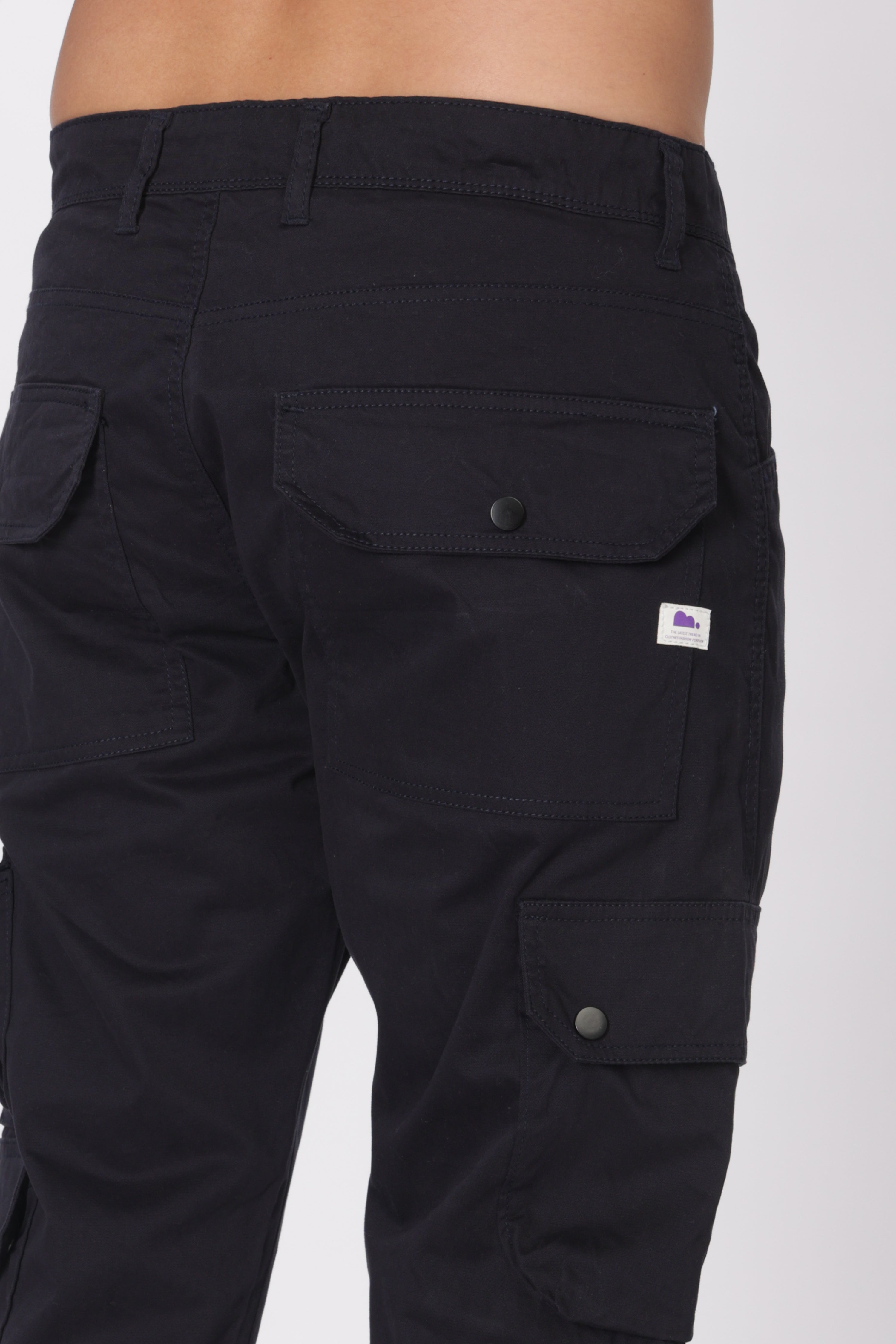 Pantalon cargo long en coton mélangé bleu marine