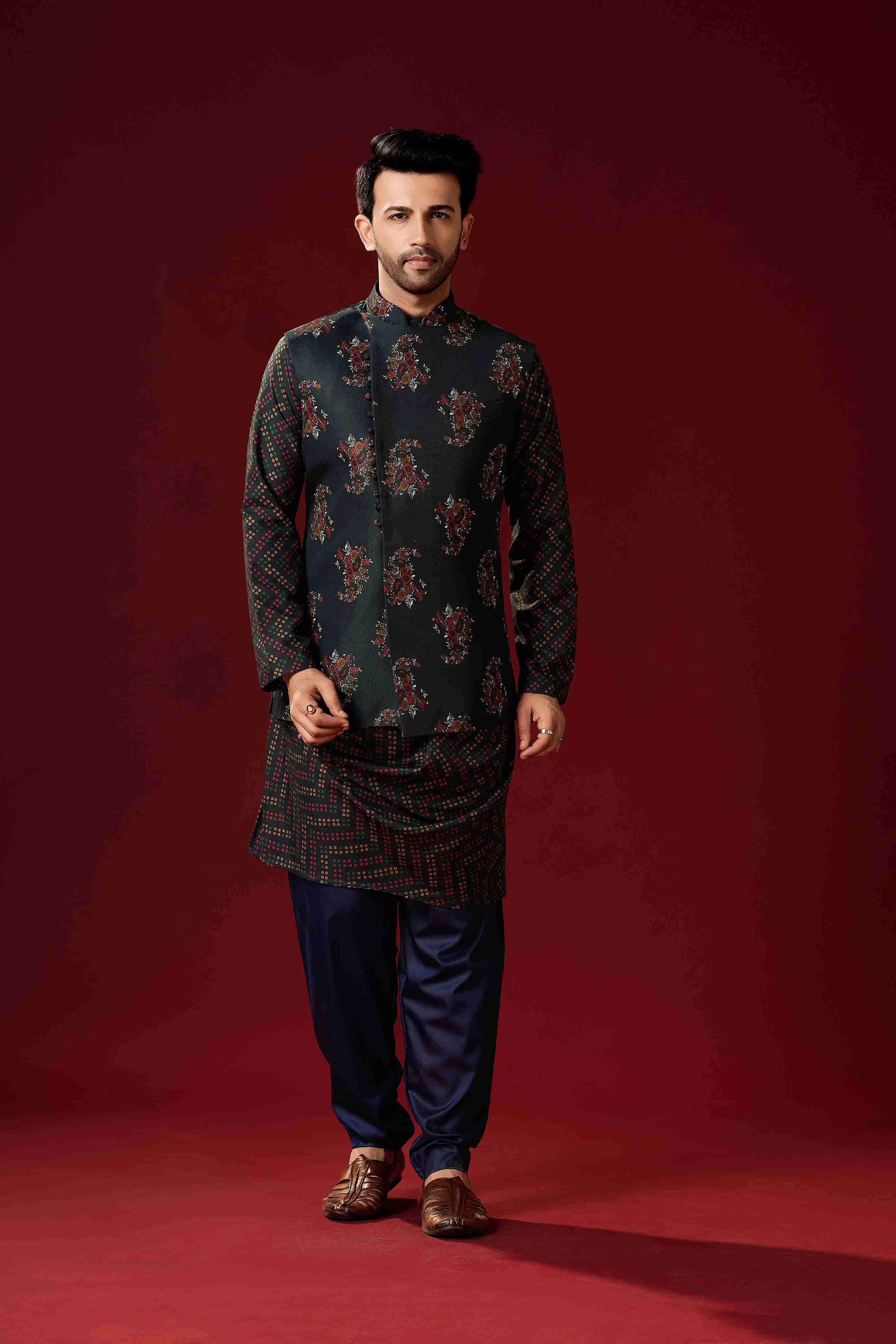 Men's Dark Blue Cotton Kurta Pajama Set With Printed Jacket