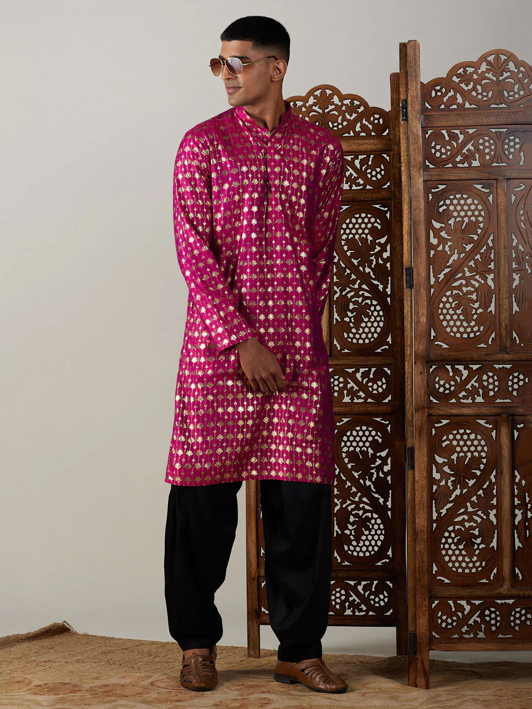 Men's Pink Art Silk Foil Print Kurta Pathani Set