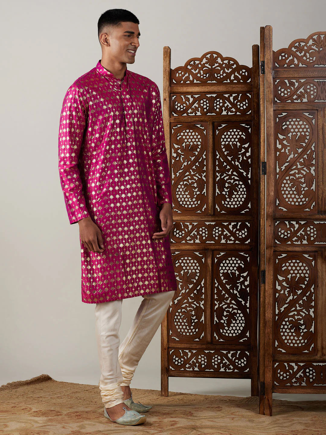 Ensemble pantalon Kurta en soie rose à imprimé artistique pour homme 