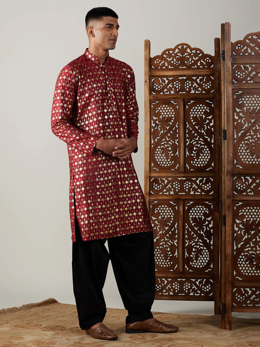 Men's Red Art Silk Foil Print Kurta Pathani Set