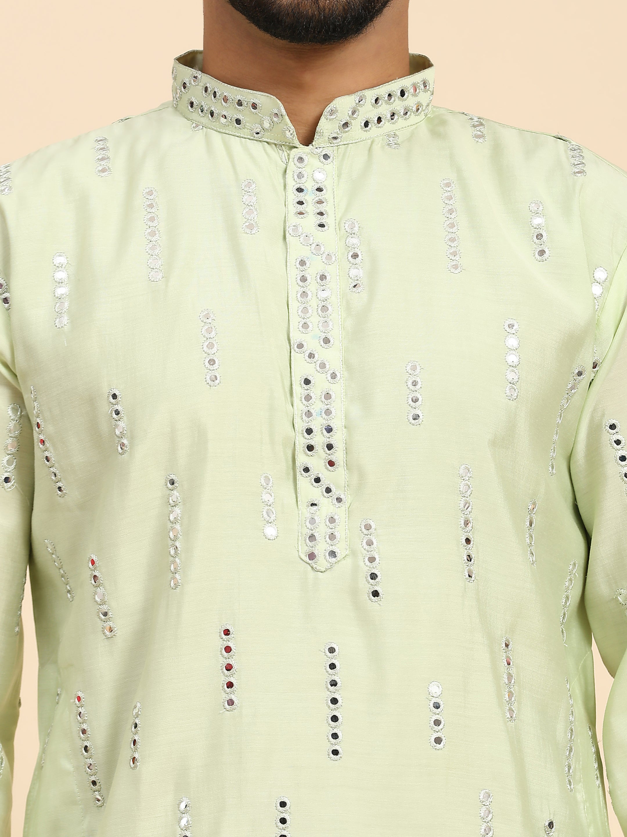 Ensemble pyjama Kurta en soie vert clair pour homme avec effet miroir 