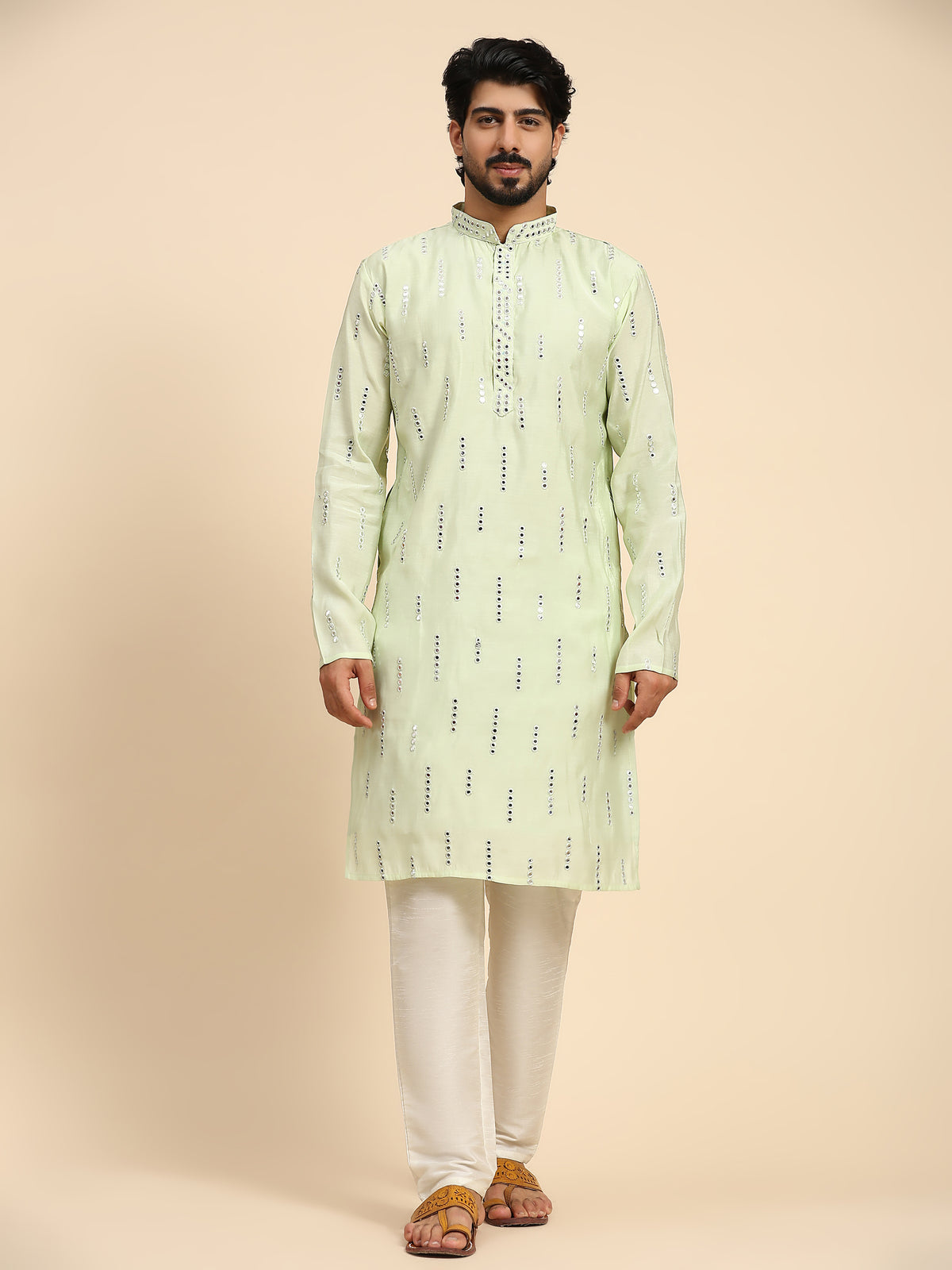 Ensemble pyjama Kurta en soie vert clair pour homme avec effet miroir 