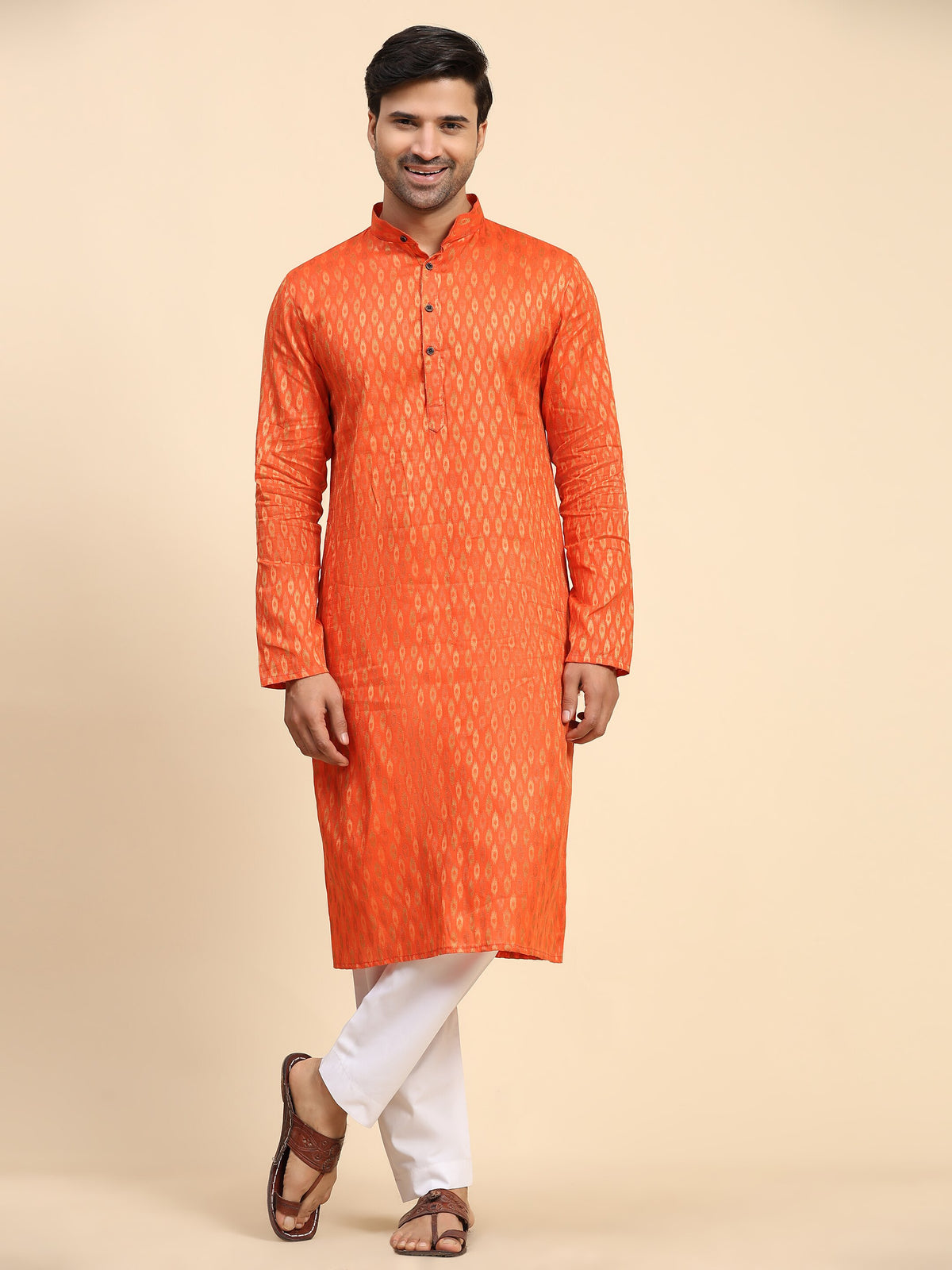 Ensemble de pyjama Kurta tissé en coton orange Bhagva pour hommes 