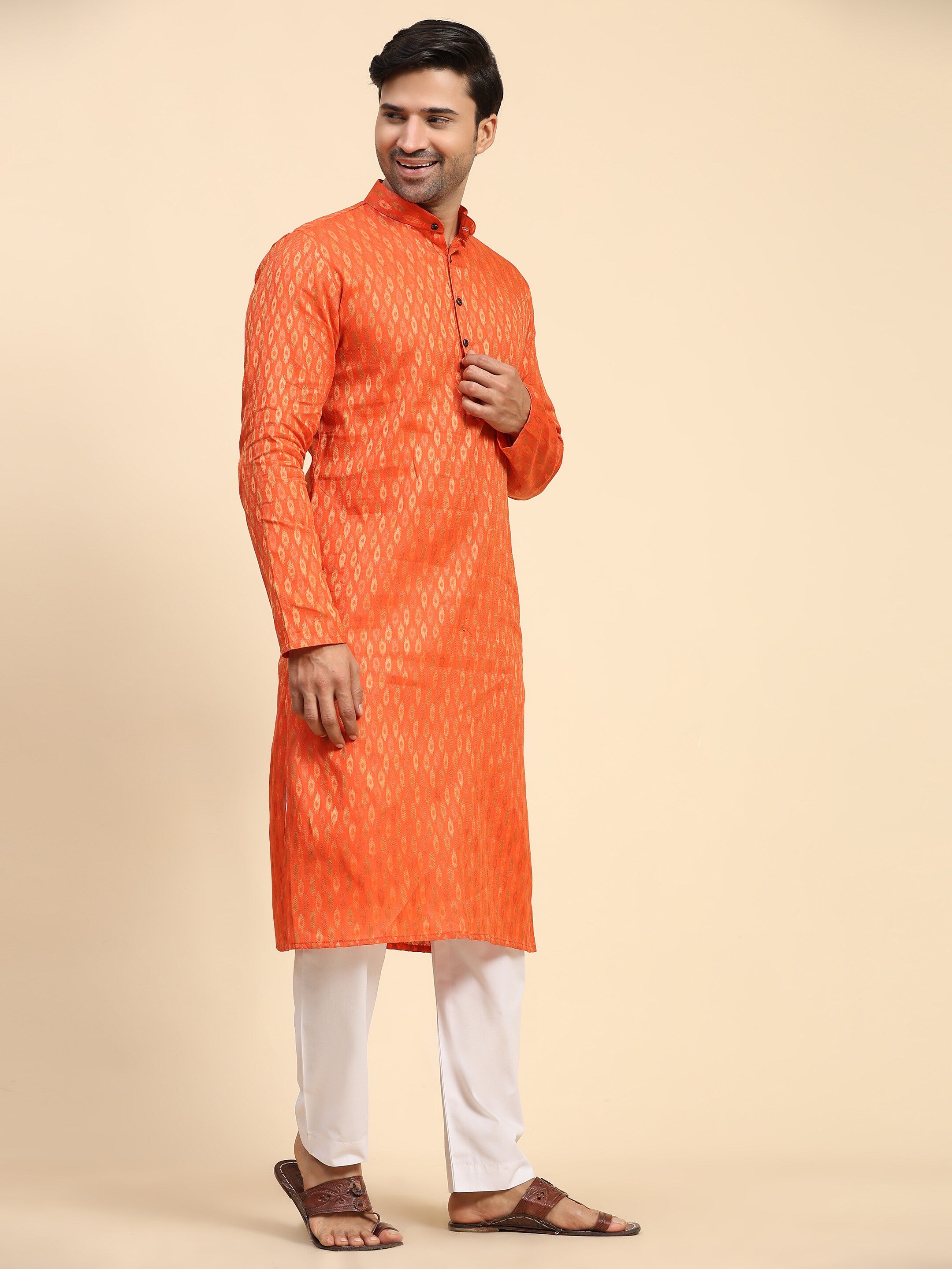 Ensemble de pyjama Kurta tissé en coton orange Bhagva pour hommes 