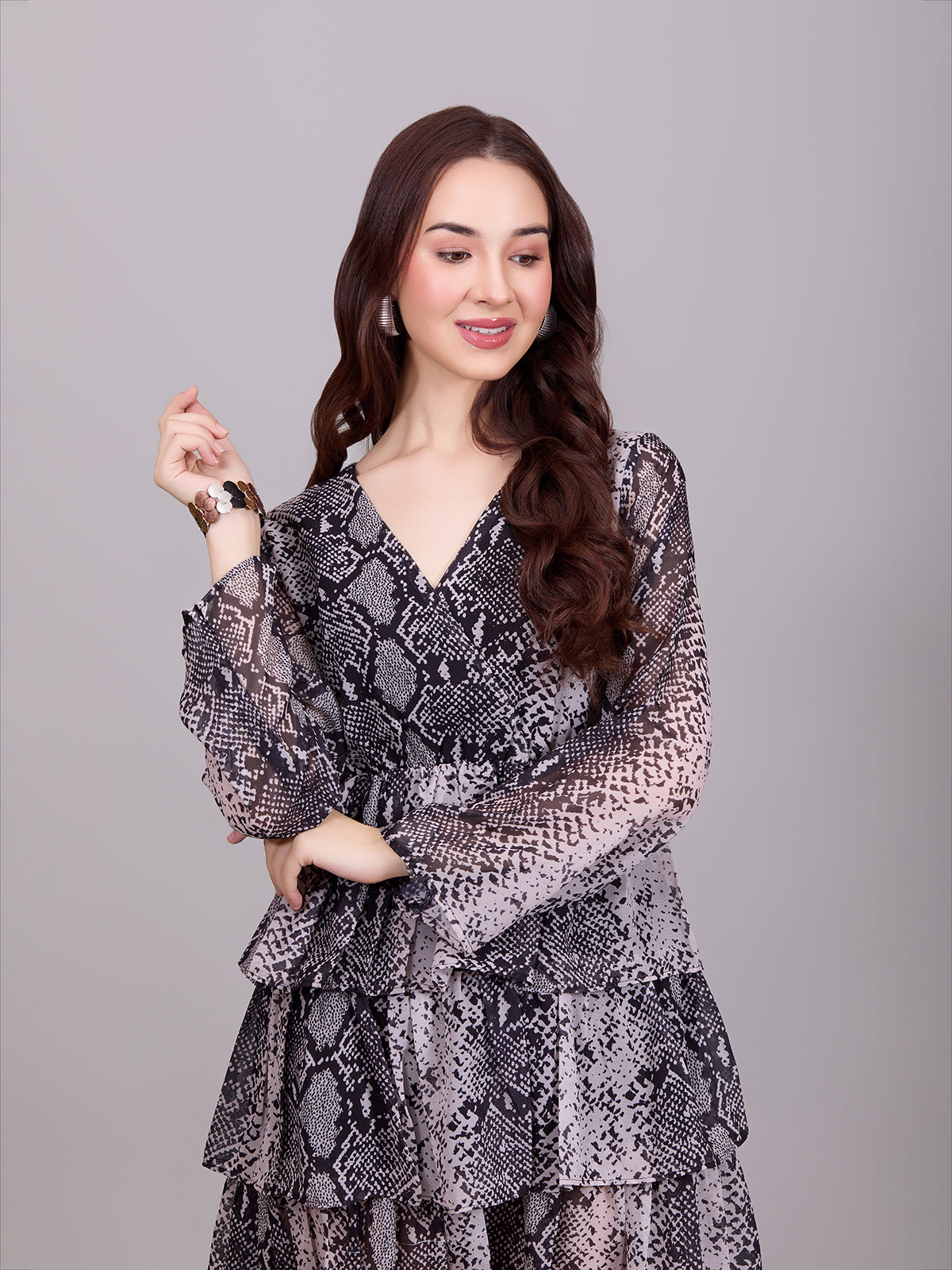 Grey V-Neck Poly Rayon Printed Dress With Puff Sleeves