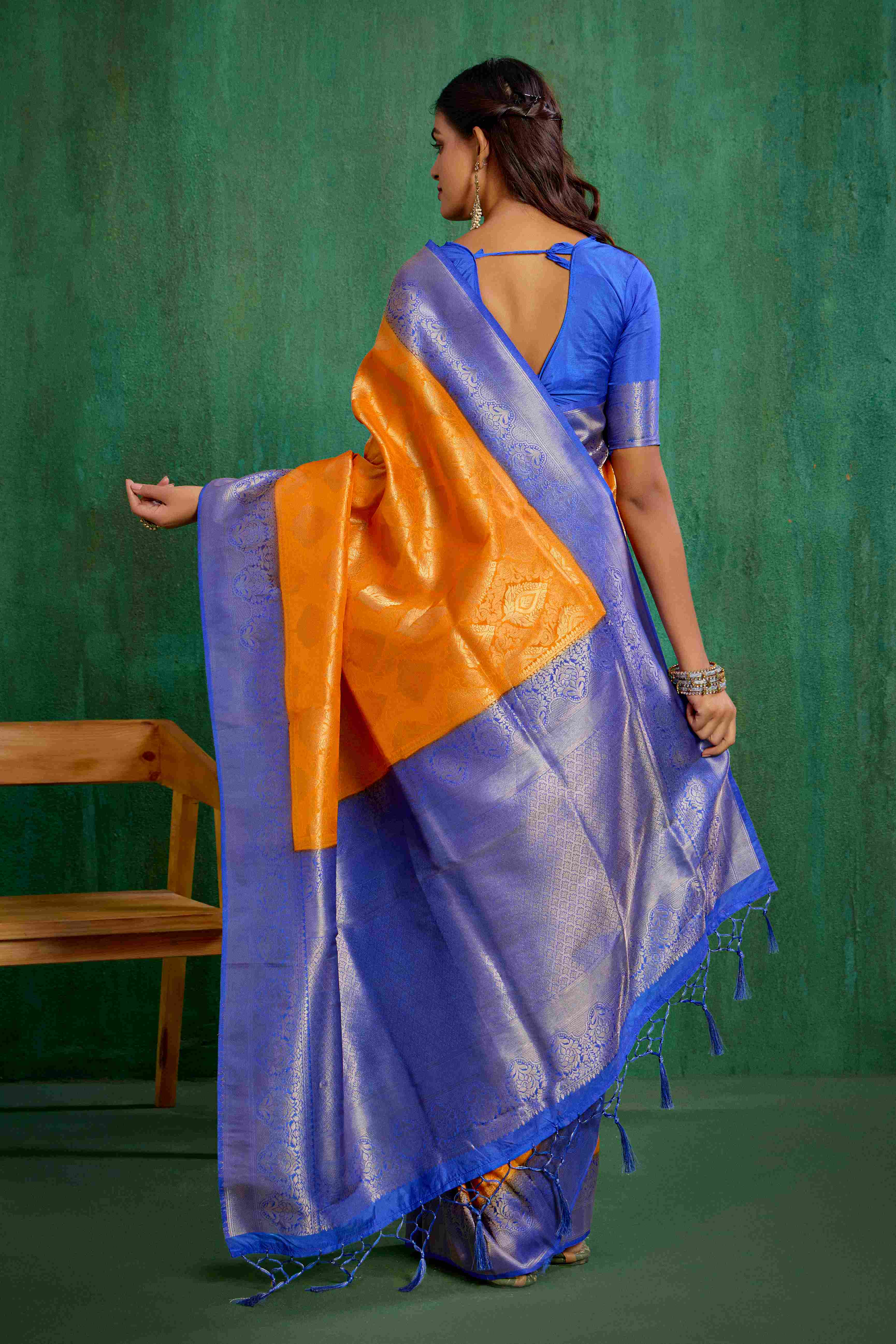 Sari tissé en soie d'art Banarasi orange